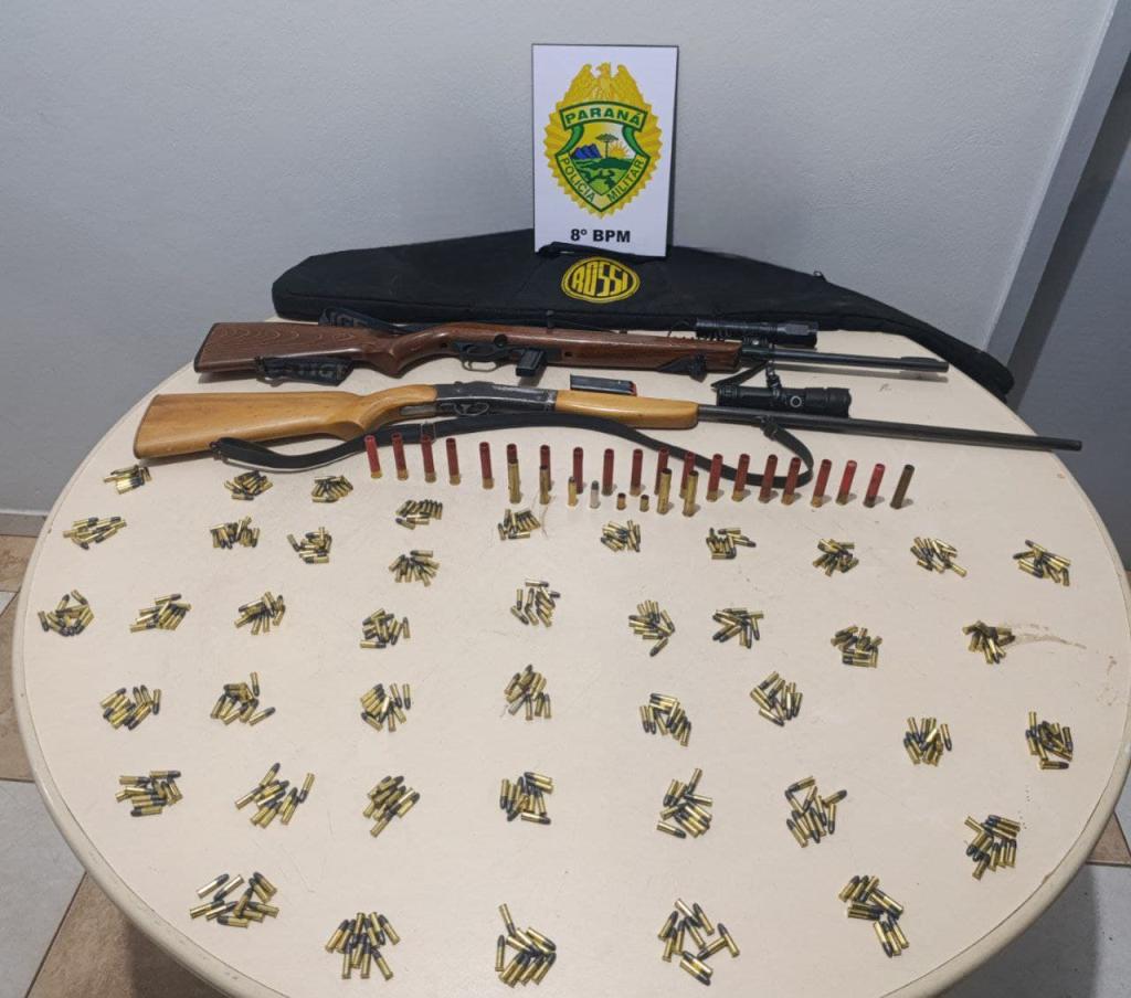 Polícia Militar flagra dupla com armas e apetrechos ilegais de...