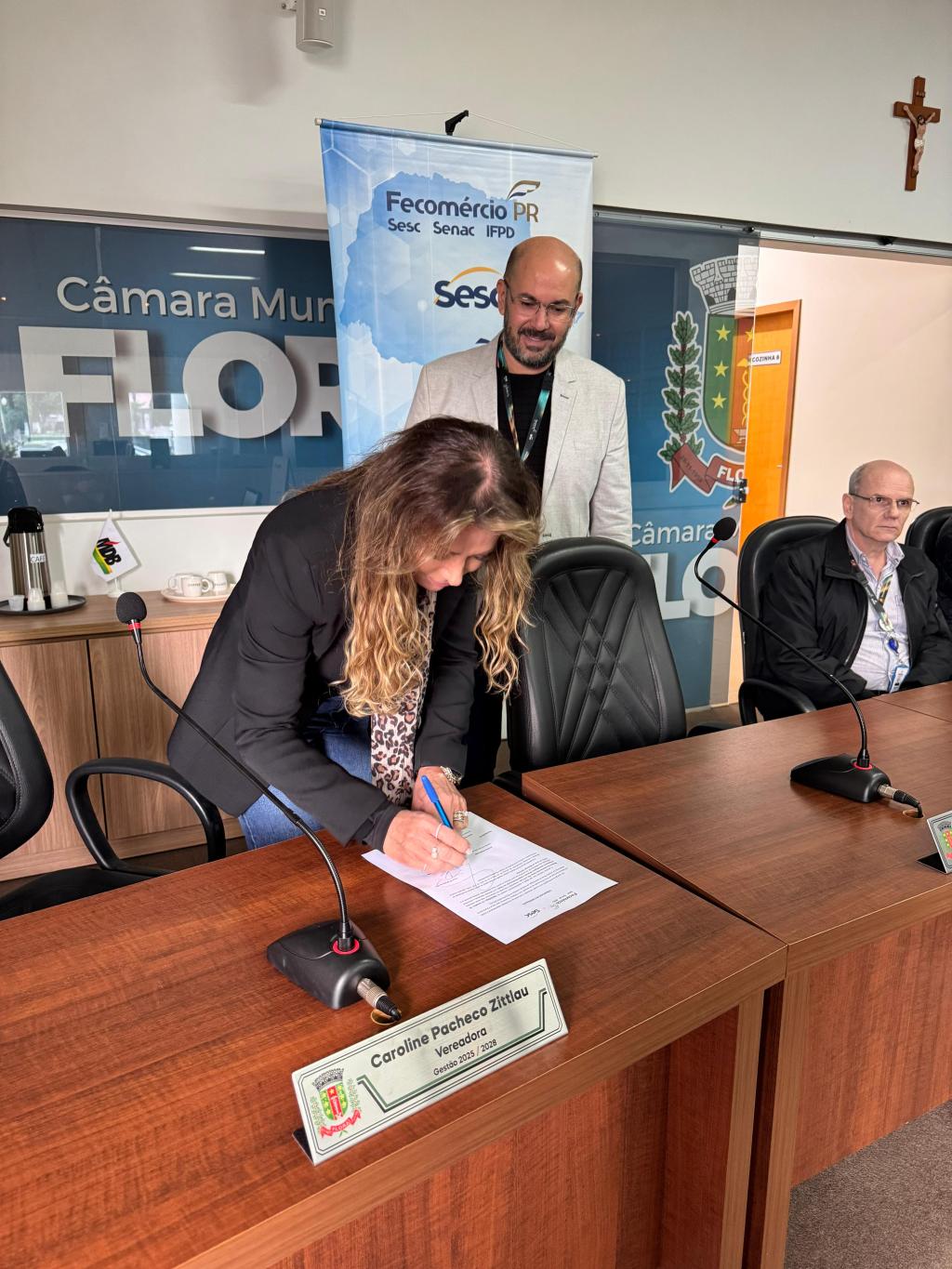 https://jornalnoroeste.com/uploads/images/2025/06/odontosesc-inicia-atendimentos-gratuitos-em-florai-com-foco-na-saude-bucal-e-bem-estar-da-comunidade-bg-14305-3d1c6.jpeg