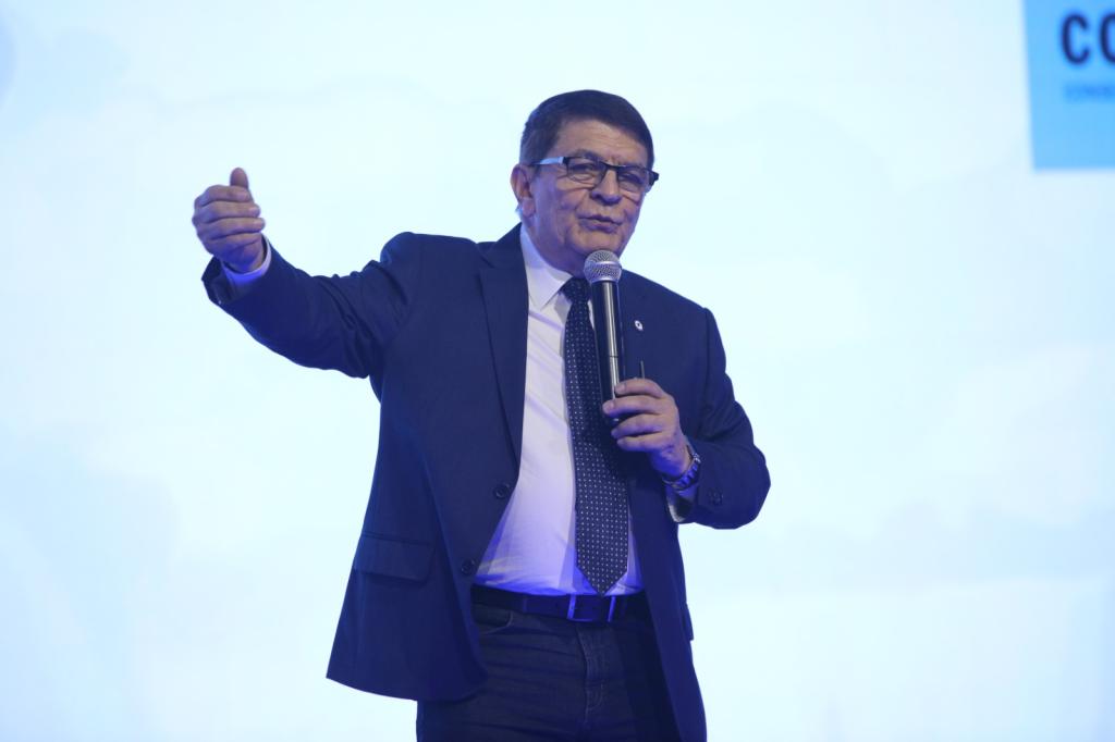 COFECI reúne lideranças em Curitiba e participa de homenagem na...
