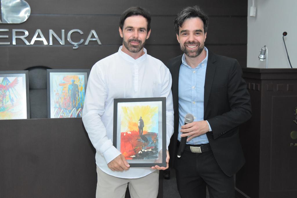 https://jornalnoroeste.com/uploads/images/2025/09/familiares-e-amigos-participaram-do-lancamento-do-livro-metastases-em-homenagem-ao-saudoso-advogado-edson-olivatti-bg-15162-2913e.jpg