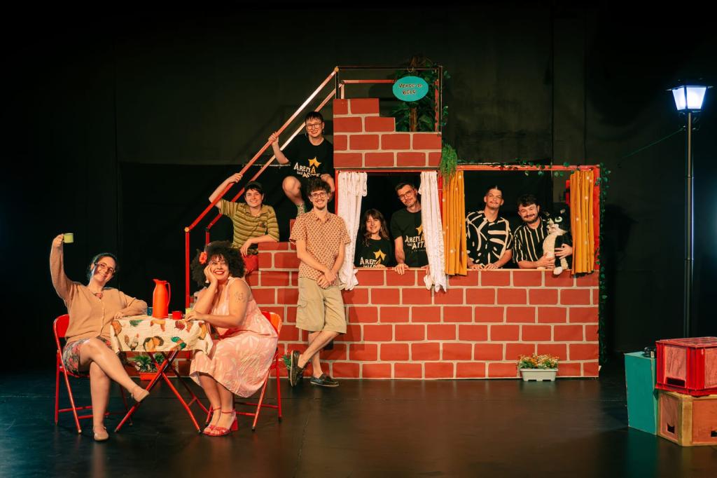Peça de teatro sobre cooperativismo  circula por seis cidades...