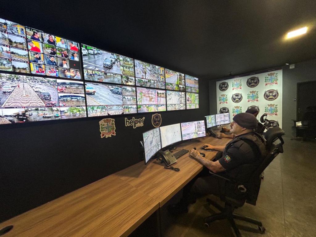 Paranavaí recebe primeiros postos eletrônicos de policiamento para reforçar segurança...