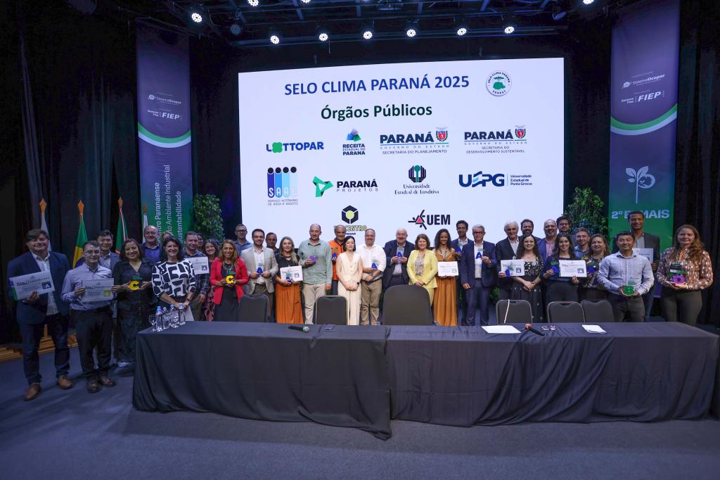 Planejamento, Ipardes e Paraná Projetos são premiados com Selo Clima...