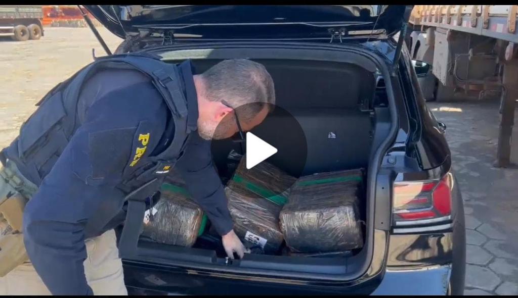 PRF apreende quase 100 kg de maconha na BR-376 em Nova Esperança;...