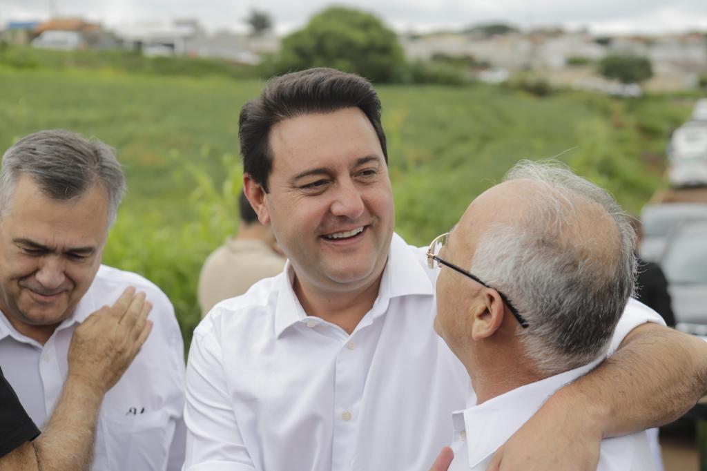 Baixa rejeição e margem para crescer: nova pesquisa aponta Ratinho Junior como...