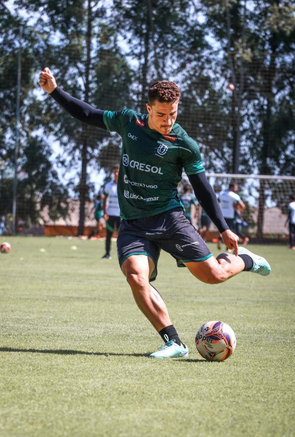 Maringá Futebol Clube estreia no Campeonato Paranaense na noite...