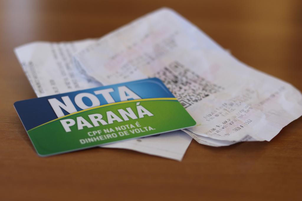 Primeiro sorteio do Nota Paraná de 2026 distribui R$ 5...