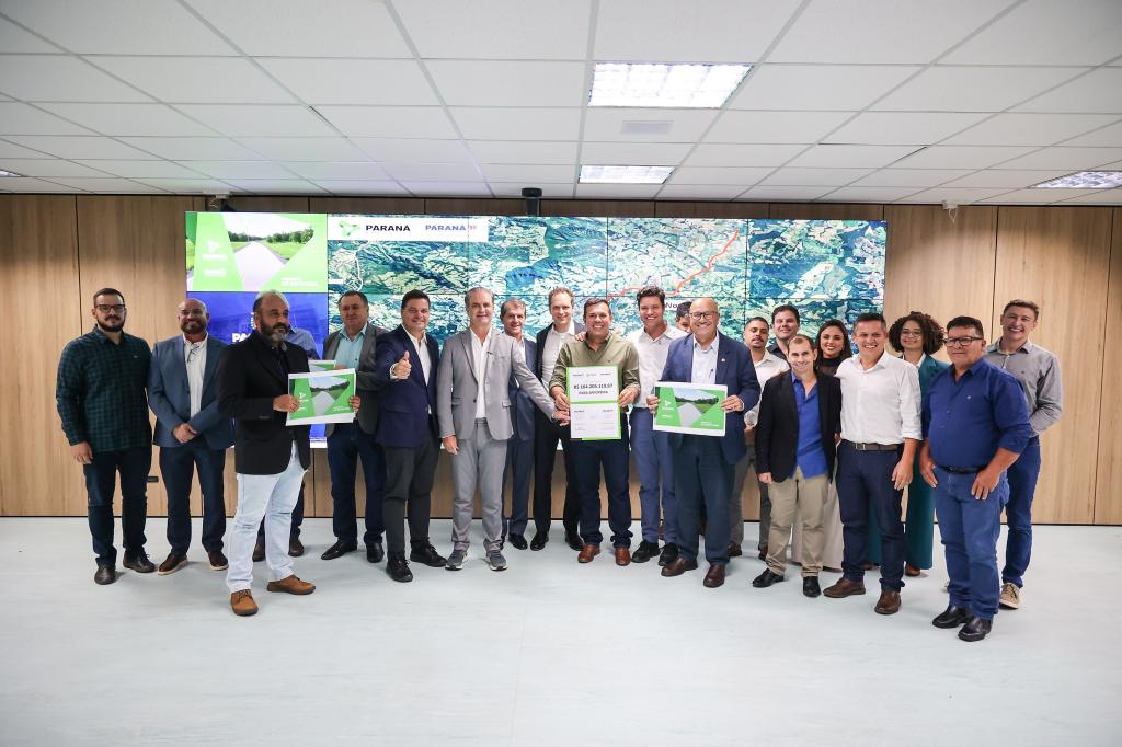 Estado vai investir R$ 164 milhões em rodovia de concreto...