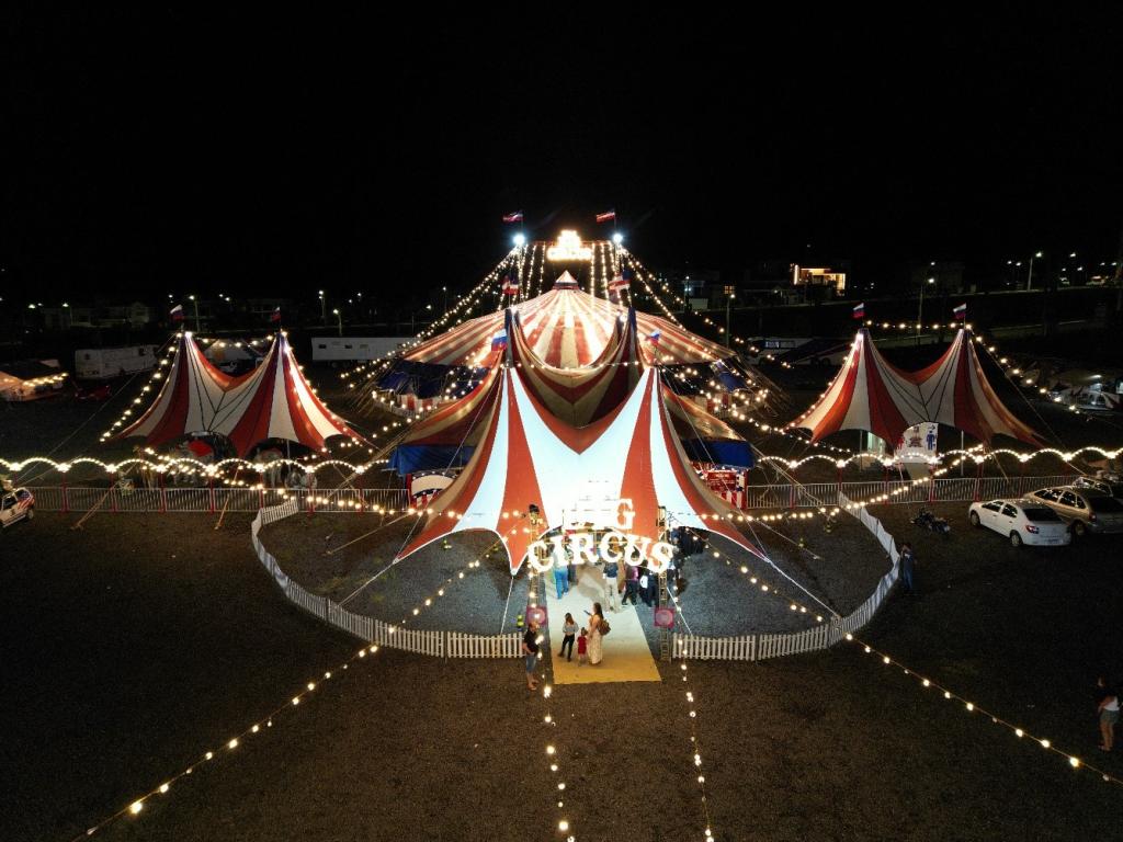 Nova Esperança recebe o The Big Circus, um dos maiores circos do...