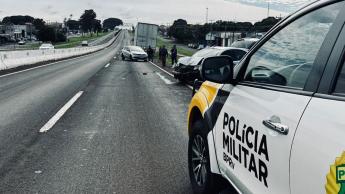 Ultrapassagem mal-sucedida provoca colisão entre três veículos