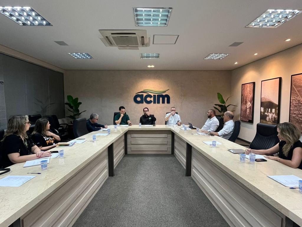 1º Fórum de Turismo de Maringá debate potencial econômico do setor e...