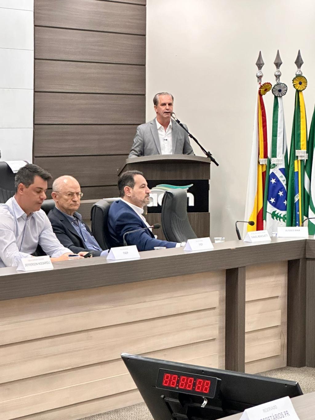 https://jornalnoroeste.com/uploads/images/2026/03/posse-codem-gestao-2026-novo-presidente-destaca-a-responsabilidade-da-sociedade-civil-no-planejamento-da-cidade-bg-16604-094b9.jpeg