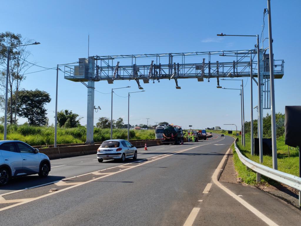 Criminosos exploram o sistema free flow com sites falsos e...