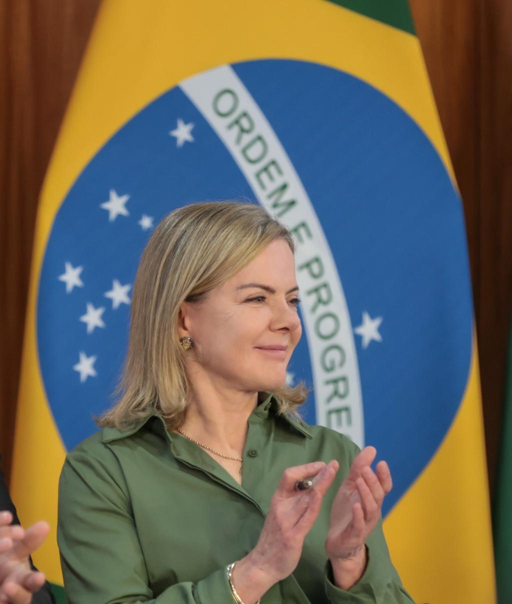 “Avançamos para um modelo de trabalho mais justo, humano e...