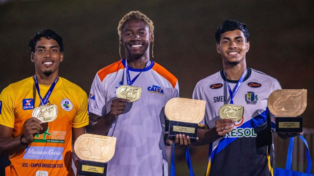 Atleta de Nova Esperança conquista ouro histórico e quebra recordes na Copa...
