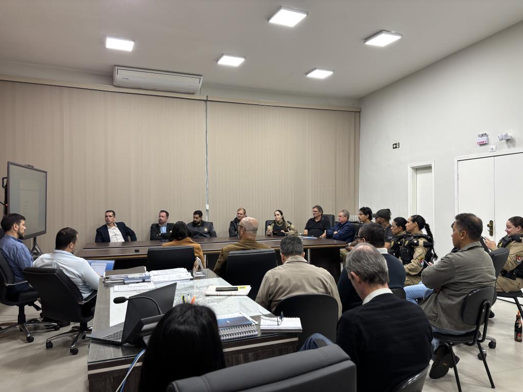 Conselho de Segurança debate nova delegacia, reforço policial e monitoramento por câmeras