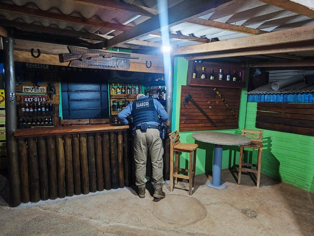 Em Maringá e Santa Fé, Gaeco cumpre 15 mandados na...