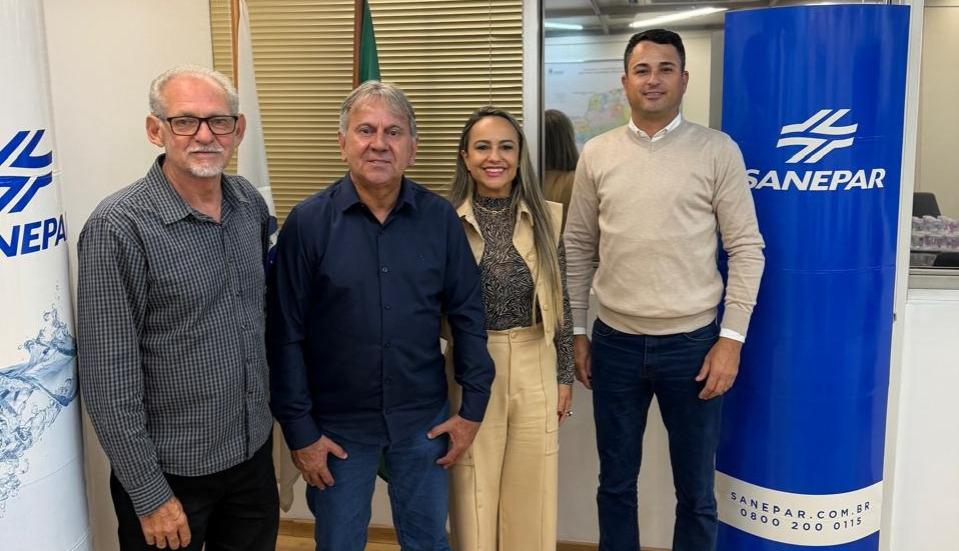 Lideranças políticas de Santa Fé protocolam pedido à Sanepar para ampliar reservatório...