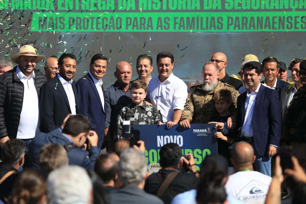 /images/2026/05/r-338-milhoes-ratinho-junior-anuncia-maior-investimento-da-historia-em-seguranca-publica.jpg