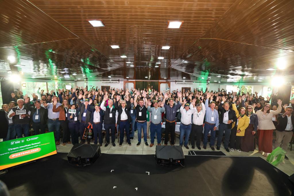/images/2026/06/anfitria-estreante-nova-esperanca-destaca-protagonismo-jovem-na-sucessao-rural.jpg