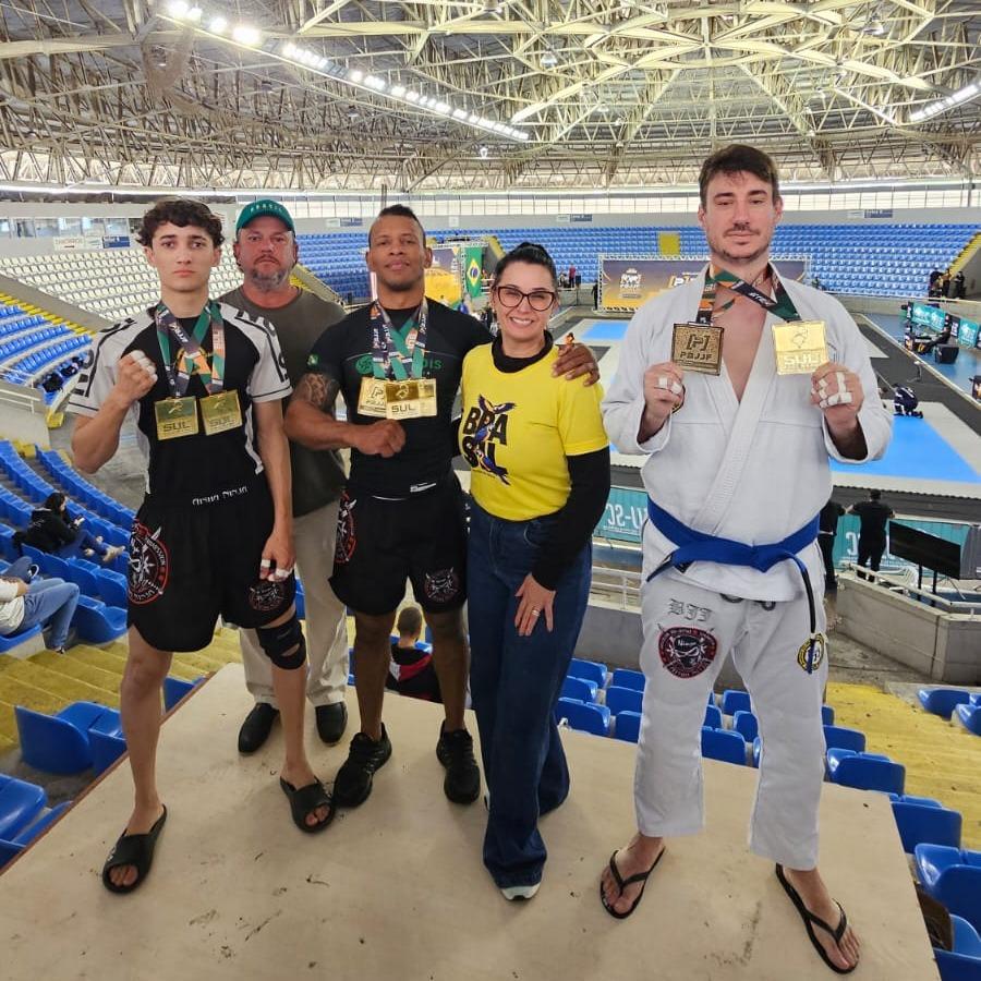 Atletas da Aisha Ninja conquistam sete medalhas no Sul-Brasileiro da...