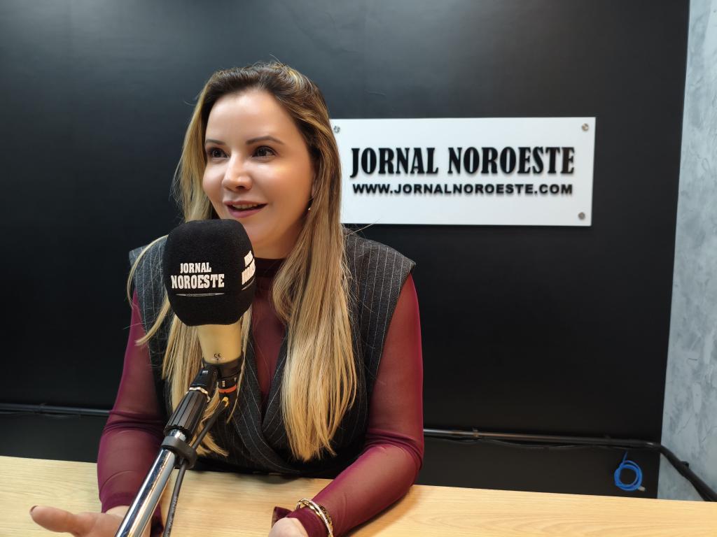 /images/2026/08/norocast-recebe-a-advogada-helen-pelisson-para-discutir-aposentadoria-inss-e-direitos-previdenciarios.jpg