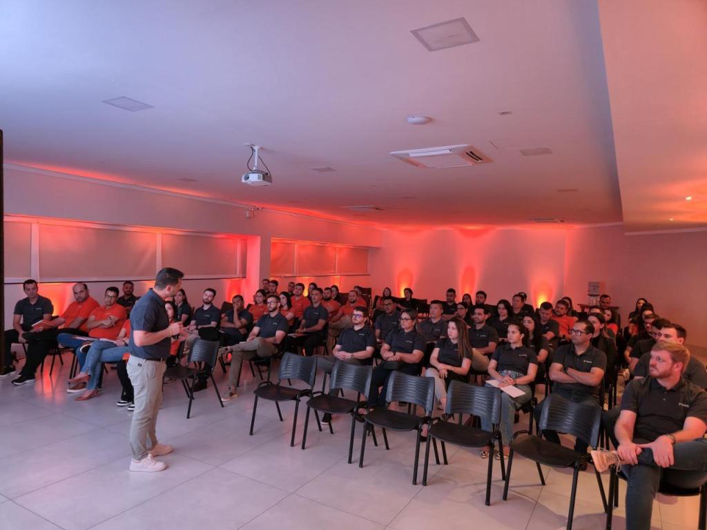 Cresol Pioneira realiza capacitação sobre gestão de carteira e controle de inadimplência
