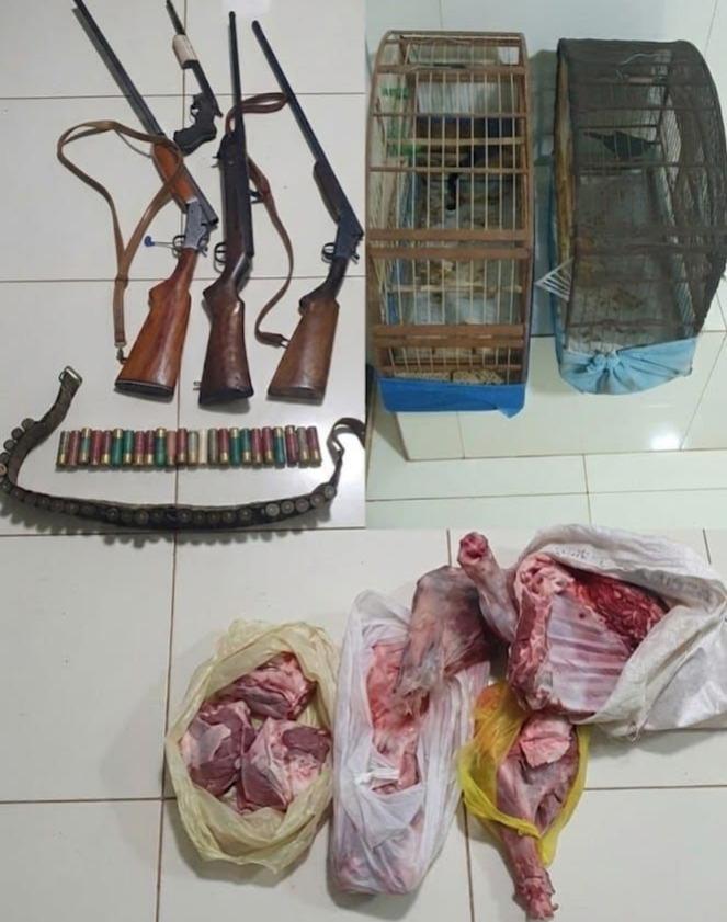 /images/2026/09/homem-e-preso-apos-fiscalizacao-em-fazenda-encontrar-armas-aves-e-carne-de-animais-silvestres.jpeg