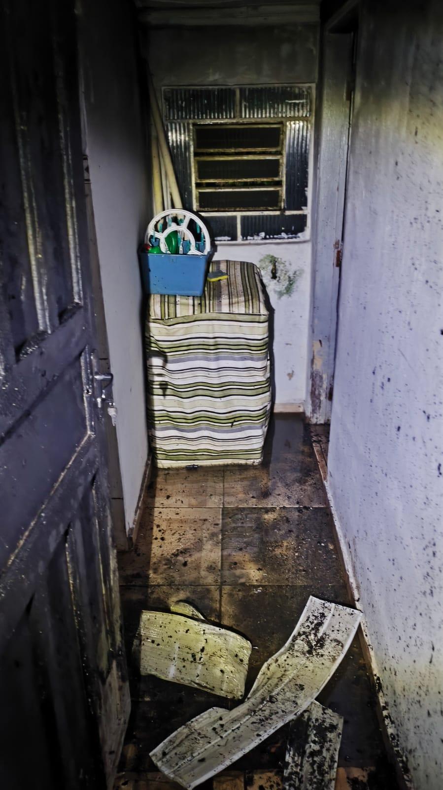 https://jornalnoroeste.com/uploads/images/2026/09/incendio-mobiliza-brigada-comunitaria-e-atinge-residencia-desocupada-em-nova-esperanca-bg-18177-0ddf2.jpeg