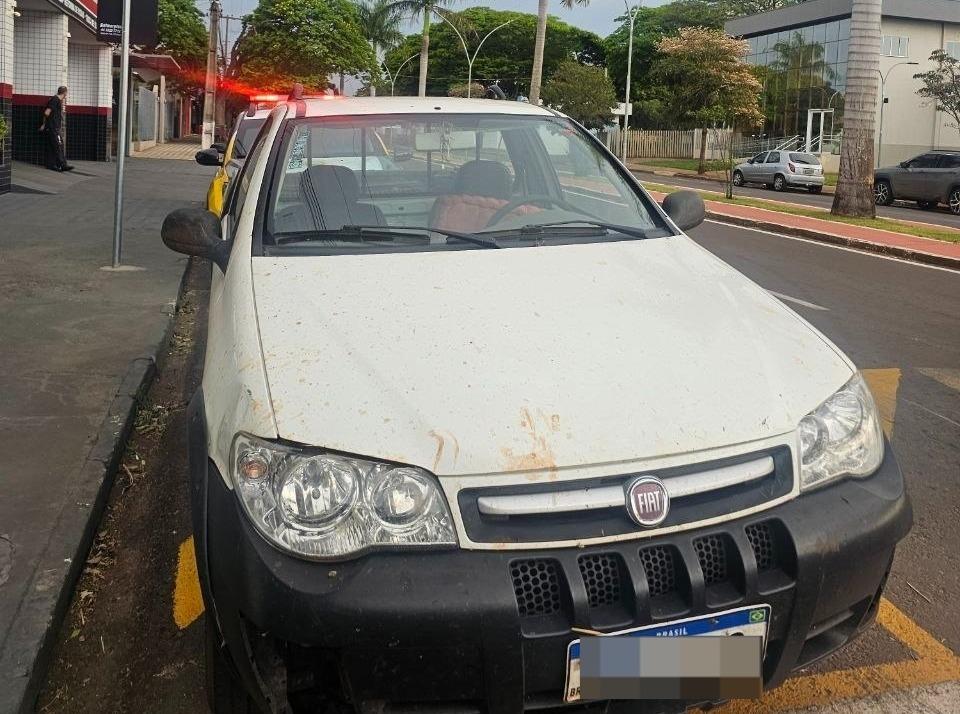 PM aborda veículo com sinais de adulteração e conduz duas...