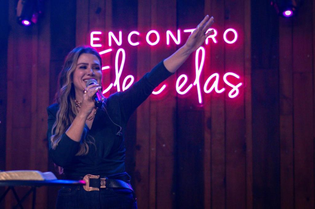 Monica Pelegrini aborda fé e sonhos em Chá de Mulheres no dia...