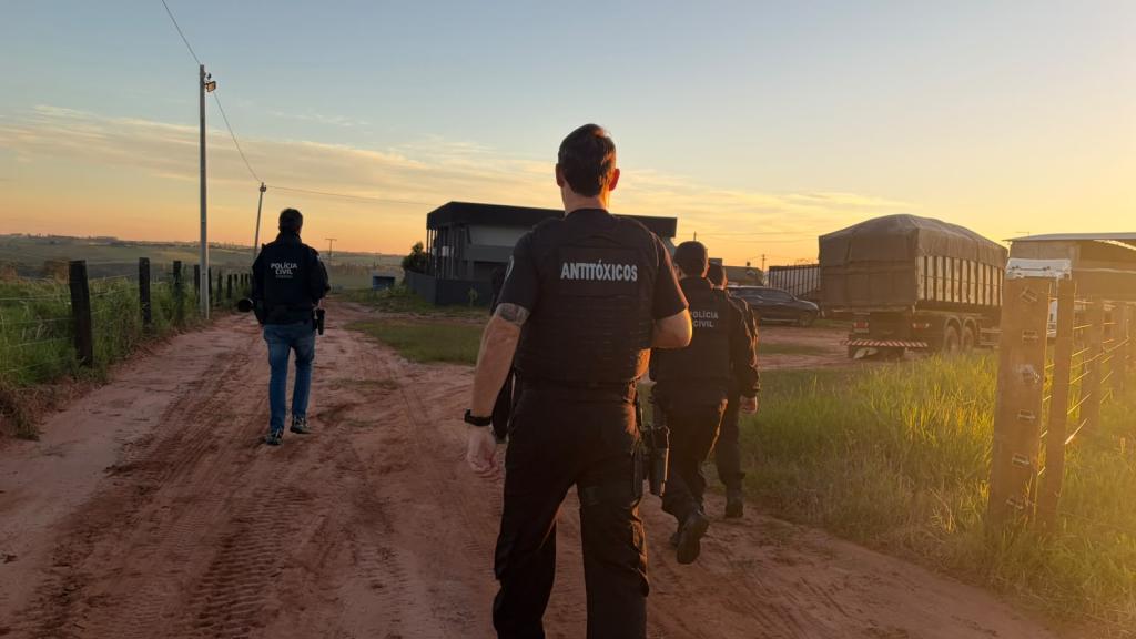 /images/2026/10/nova-esperanca-e-alto-parana-estao-entre-cidades-alvo-da-operacao-grao-de-ouro-da-policia-civil.jpeg