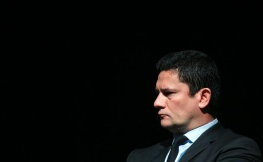 Moro vê resultado da eleição como risco à Lava Jato - capa