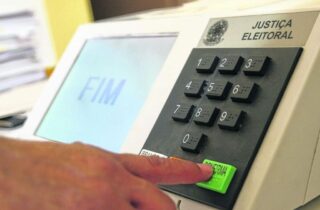 Partidos têm até hoje para registrar candidatos; PT marca ato em Brasília - capa