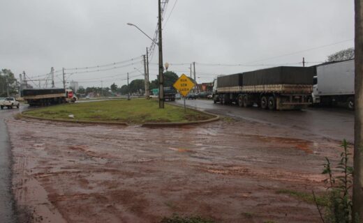 Município pede ao DER doação de área inutilizada para urbanizar trevo de acesso aos distritos - capa