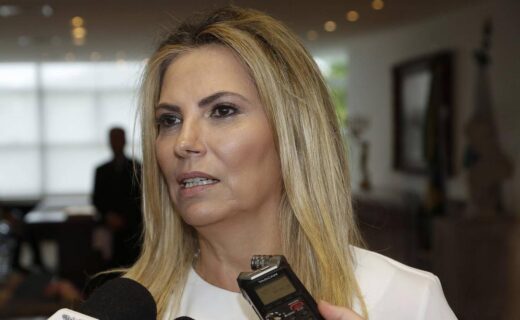 Cida Borghetti determina ações  contra o reajuste do pedágio - capa