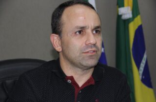 Crimes virtuais - Polícia alerta sobre o aumento de golpes aplicados por telefone e em redes sociais - capa