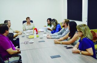 Nova Esperança: Associação Comercial e Prefeitura preparam Campanha de Natal com vários atrativos - capa