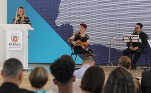 Governadora participa de culto ecumênico no Palácio Iguaçu - capa