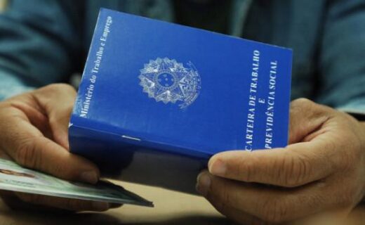 Após 3 anos de demissões, Brasil cria 529 mil empregos formais em 2018 - capa