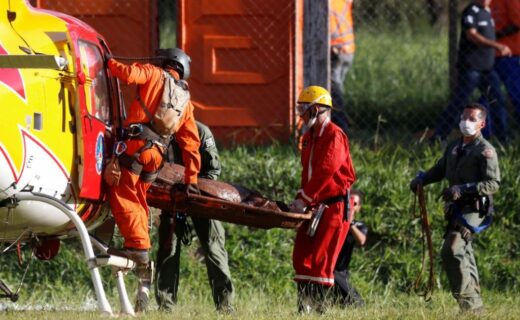Parentes vivem angústia na busca por desaparecidos em tragédia em MG - capa