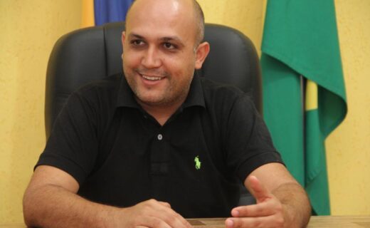 Prefeito de Atalaia e Presidente da Amusep Fábio Vilhena concede entrevista exclusiva - capa