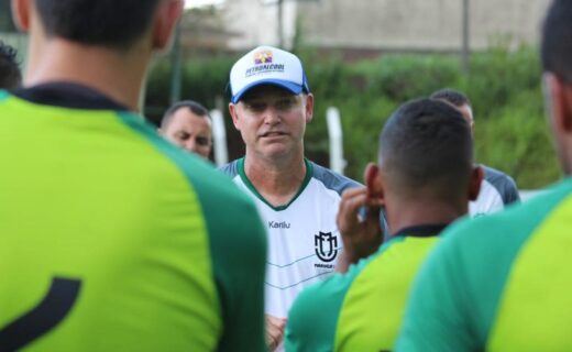 Maringá FC treina sob o comando de Sandro Forner antes da partida contra o Londrina - capa