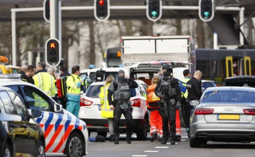 Tiroteio deixa um morto e vários feridos em Utrecht, na Holanda, diz imprensa - capa