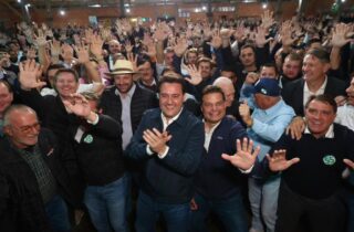 Casa cheia: Sandro Alex, Alexandre Curi e Ratinho Junior reúnem apoiadores no Sudoeste - capa