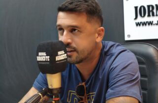 NoroCast recebe o ex-jogador Edílson e destaca trajetória de superação e conquistas no futebol - capa