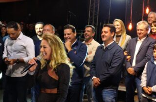 35ª Festa das Nações de Floraí é aberta com grande público e presença do governador Ratinho Junior - capa
