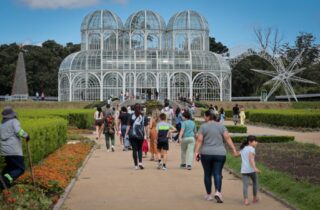 Com Ratinho Junior, turismo cresce no Paraná e vira protagonista da economia - capa