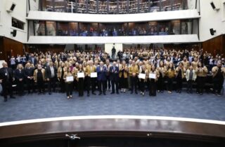 Os 130 anos da Educação Adventista no Brasil são celebrados na Assembleia Legislativa - capa