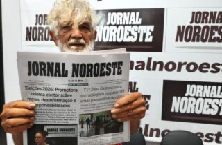 Cícero Figueiredo, leitor assíduo do JN, visita redação e compartilha histórias - capa